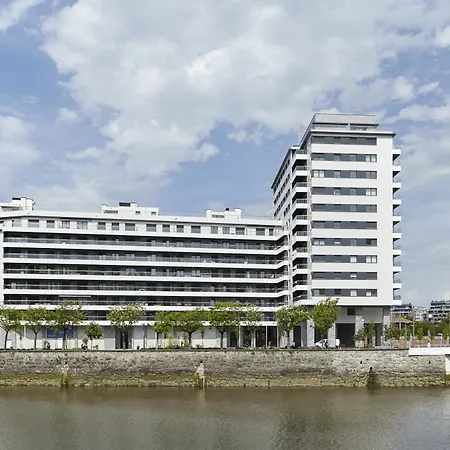 Apartment River Terrace 3 By Feelfree *